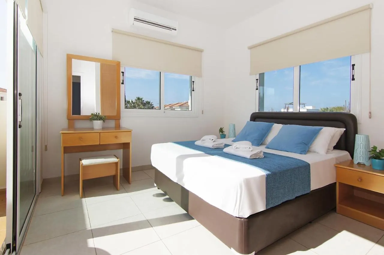 Villa Amy Protaras